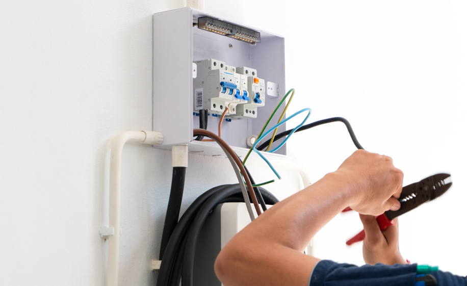 Concealed electrical wiring and modern electrical system installation