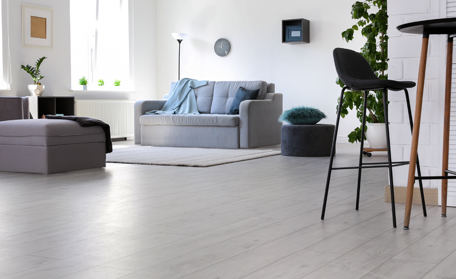 SPC flooring installation for waterproof and durable modern interiors